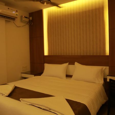 The Galaxy Suites Коччи Экстерьер фото