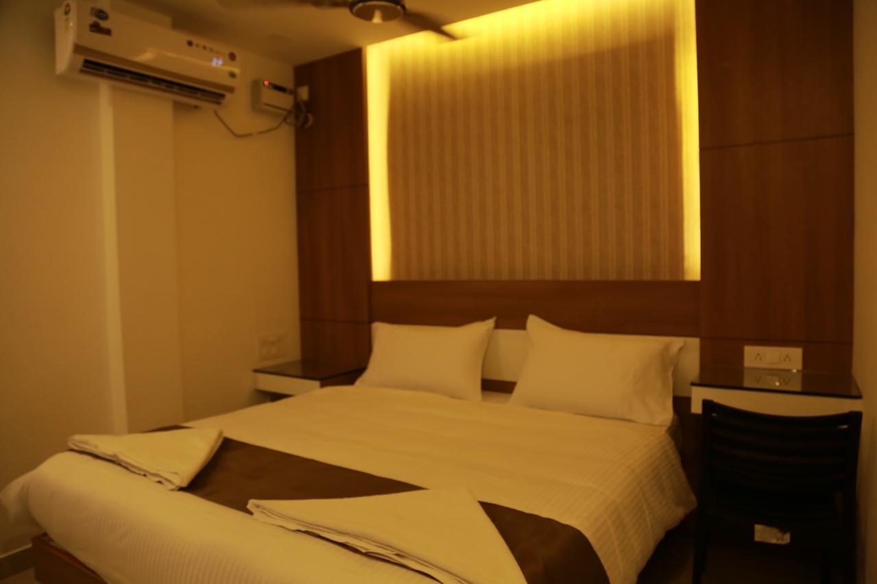 The Galaxy Suites Коччи Экстерьер фото