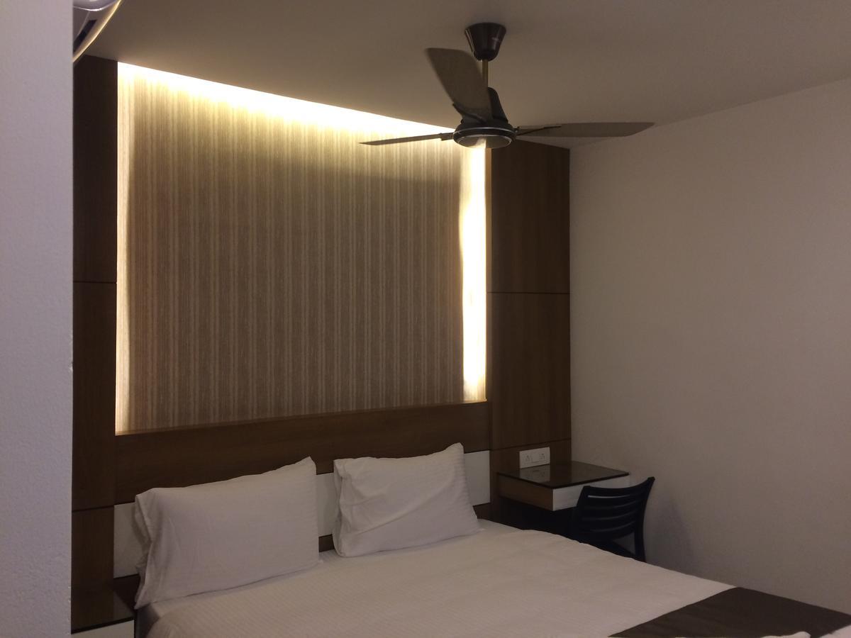 The Galaxy Suites Коччи Экстерьер фото